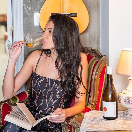 Opus One Luxury & Wine Ξενοδοχείο